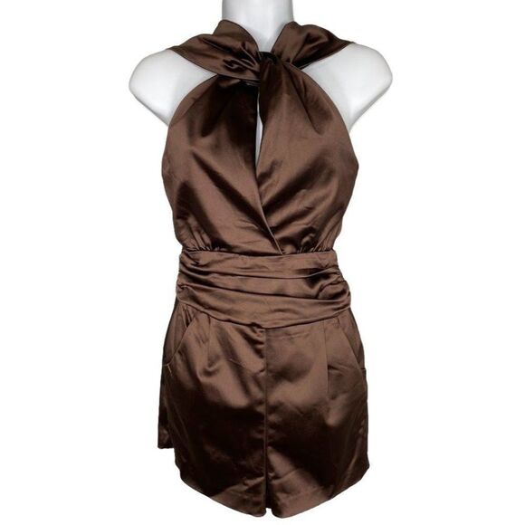 Bebe Brown Satin Halter Knot Front Stretch Romper Jumper‎ Sz 4 - Picture 1 of 8